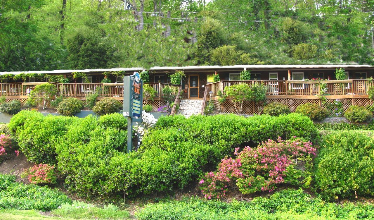 The Chimney Rock Inn & Cottages מראה חיצוני תמונה