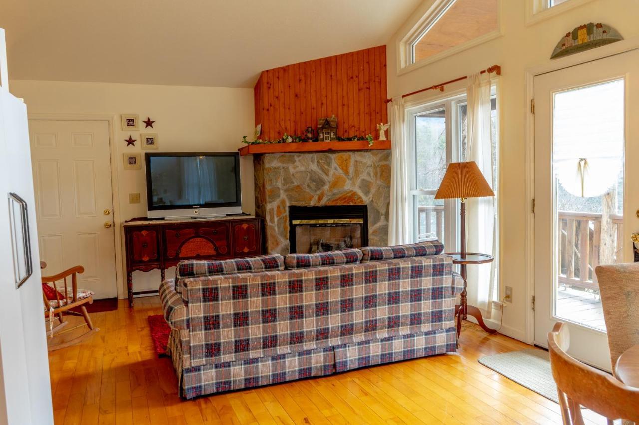 The Chimney Rock Inn & Cottages מראה חיצוני תמונה