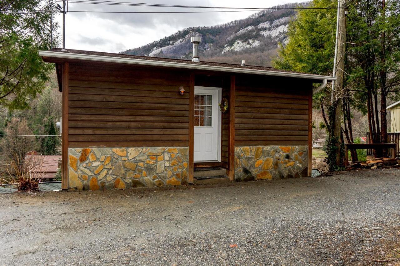 The Chimney Rock Inn & Cottages מראה חיצוני תמונה